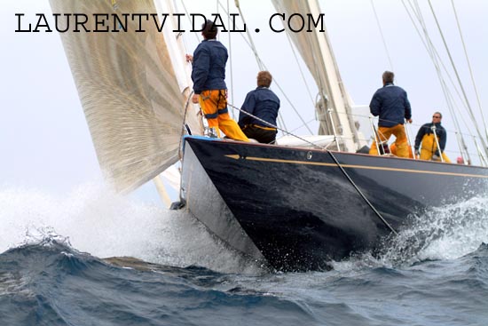 2004_1006_101414 VELSHEDA