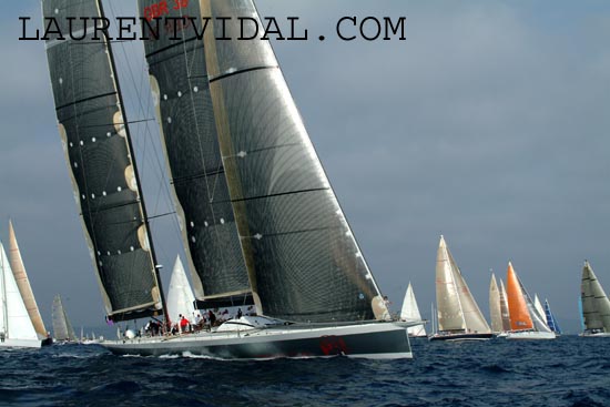 2004_1009_091850 MARI-CHA4