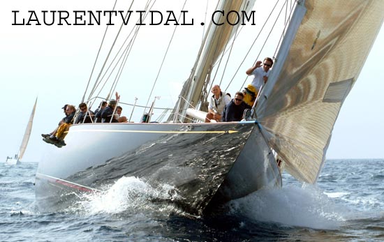 2004_1009_093910 VELSHEDA