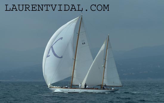 2004_1008_125758 KARENITA