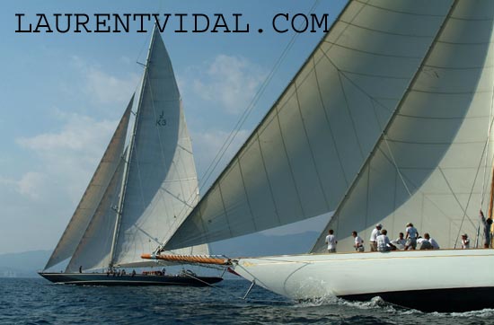 2004_0930_133028 CAMBRIA SHAMROCK