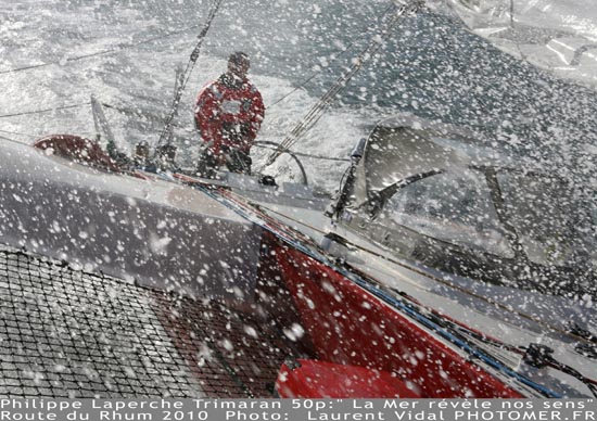 2010_1011_105328AB press