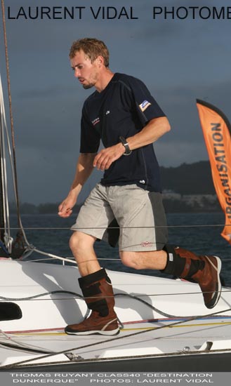 2010_1118_123726AA PRESS