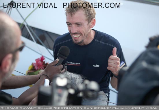 2010_1118_131208AB PRESS