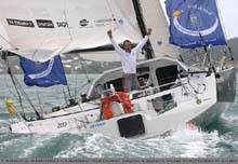 2010_1121_183522AC PRESS