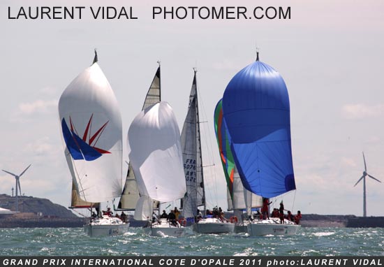 2011_0611_142824AA press