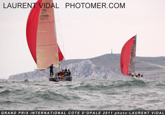 2011_0612_100628AA press