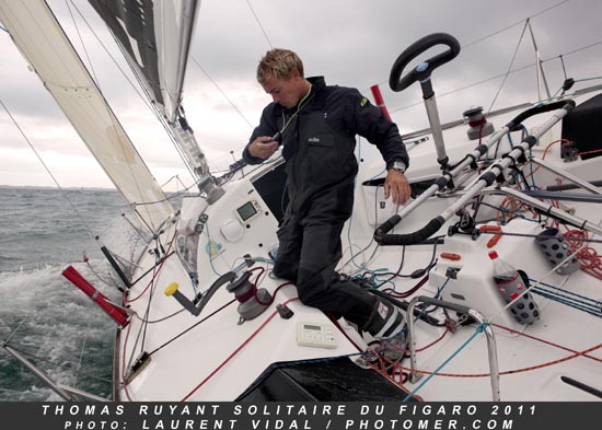 2011_0719_163732AA press