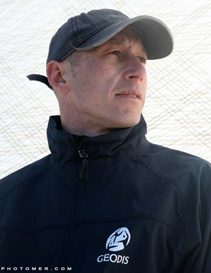 2012_0226_160658AA WEB