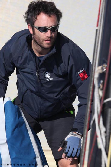 2012_0226_170004AC WEB