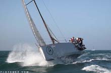 2012_0406_101354AD WEB