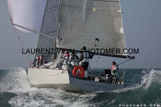 2012_0406_100908AA WEB