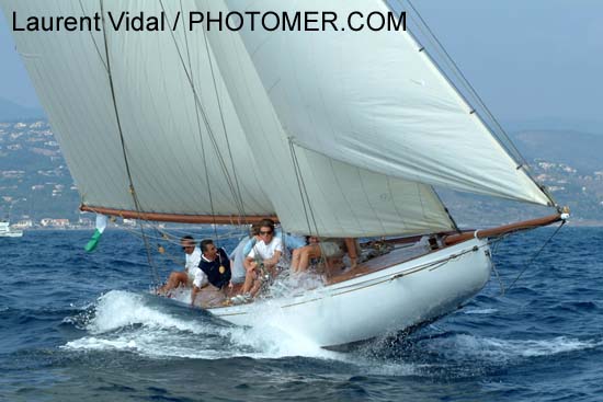 2004_1009_093450aA (8)