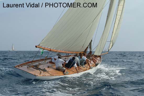 2004_1009_111220AA copie