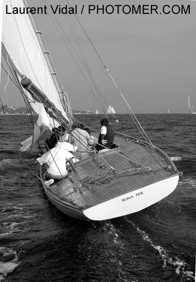 2004_1009_112858AA copie