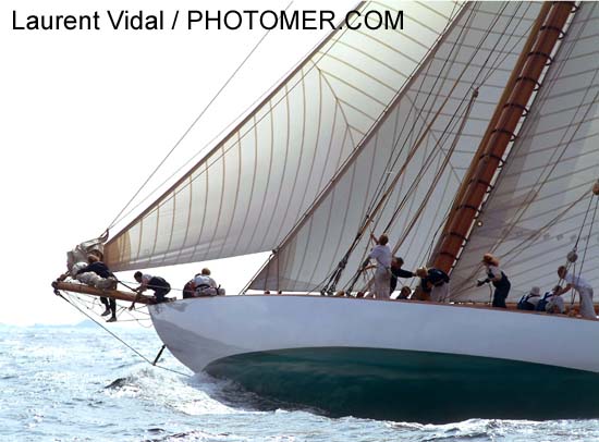 2004_1007_111042AA copie