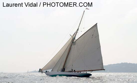 2004_1007_111050AA copie