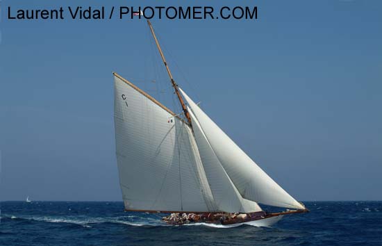 2004_1008_112050AA copie