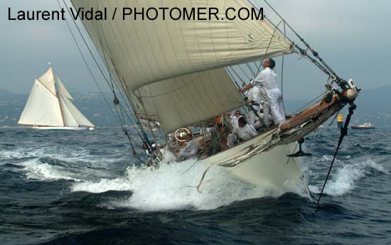 2004_1006_111154AA copie