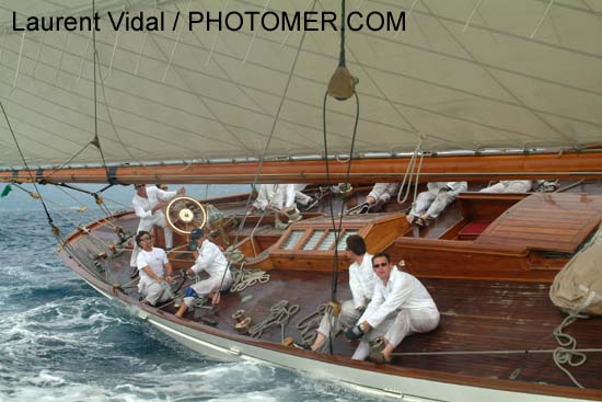 2004_1006_111158BA copie