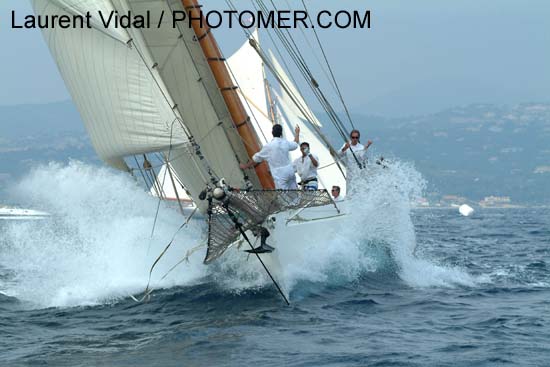 2004_1006_111206AA copie