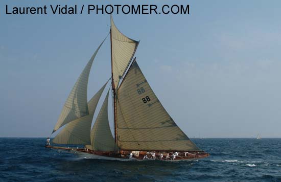 2004_1008_102506AA copie