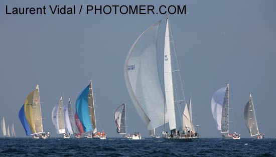 2006_1002_140922AA ADRIENNE II