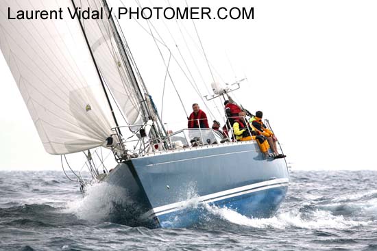 2006_1003_130016AC ADRIENNE II