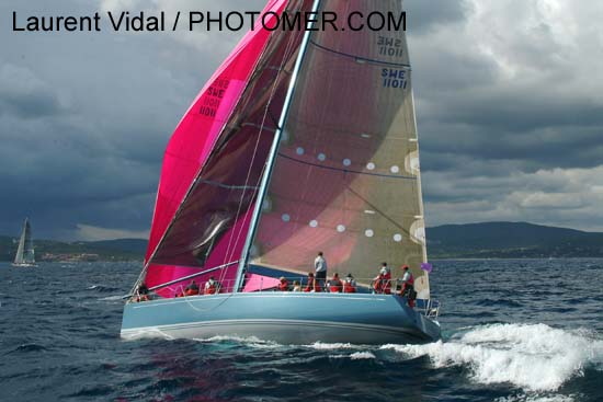 2005_1004_104442AB ARTEMIS