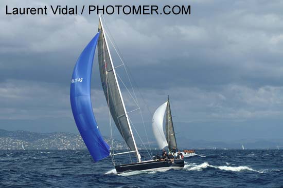 2005_1004_110114AA AXELLES