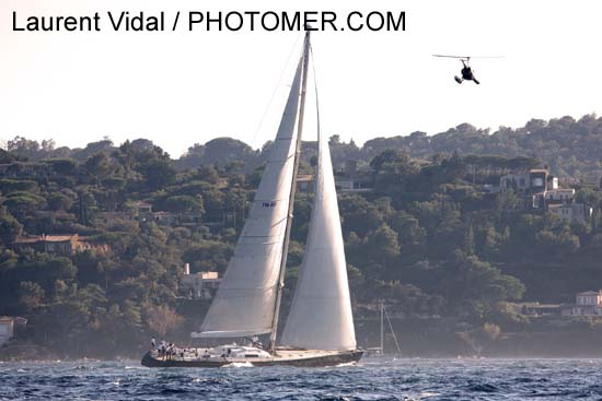 2007_1002_170749AA BLUE DIAMOND FRA 9517