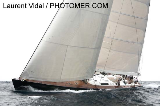 2007_1005_144244AA BLUE DIAMOND FRA 9517