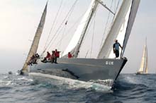 2004_1009_093826AA BLUE DIAMOND FRA 9517