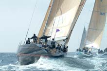 2004_1006_101826AA BOOMERANG III US 33700