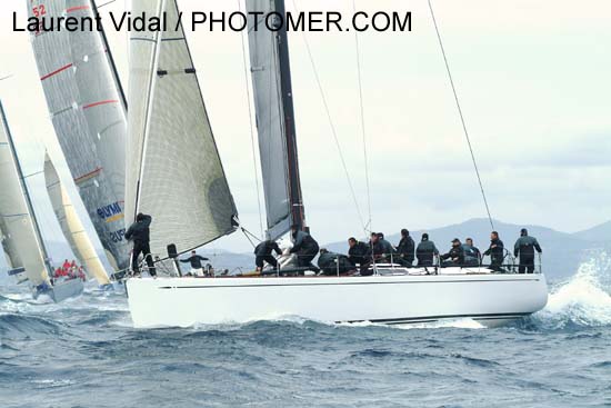 2005_1007_103202AA CARBON ARROW