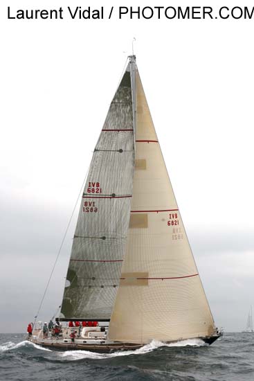 2006_1003_113154AA CHIPPEWA Swan68 IVB 6821