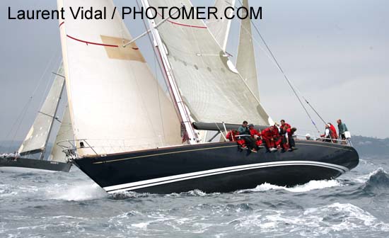 2006_1003_123950AA CHIPPEWA Swan68 IVB 6821