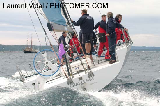 2003-10-04 11-40-31 CHALENGE AUS 9011