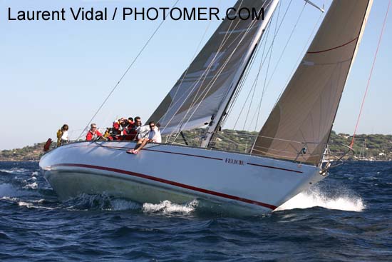 2006_1007_154326AB FELICIE PRESLE65 FRA 6345