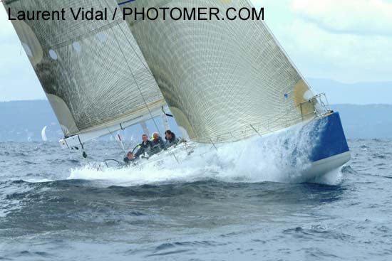 2005_1007_113930AB FORMIDABLE NED 56