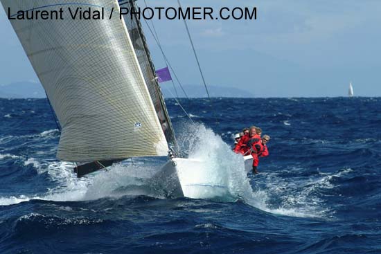 2005_1004_104500AA FULL  PELT X GBR 2436