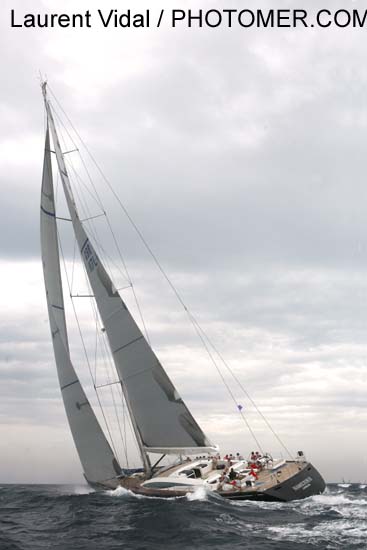 2007_1005_142756AB Hamilton 2