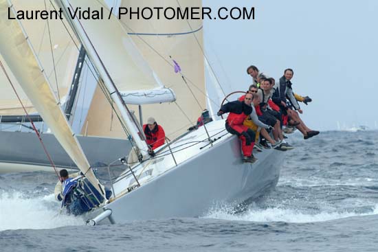 2004_1006_101540AB IMAGINE  (IMX 45 GTE) FRA 9445