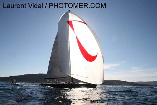 2006_1006_161508AA J ONE GBR 7077