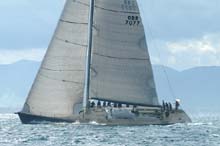 2005_1005_143248AA  J ONE GBR 7077