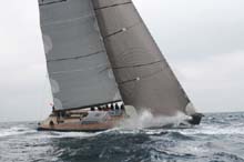 2006_1003_122744AA  J ONE GBR 7077