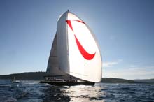 2006_1006_161508AA J ONE GBR 7077