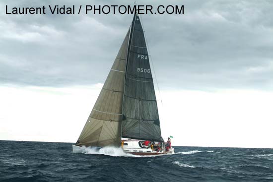 2005_1007_121120AB LADY FIRST 2 FRA 9506