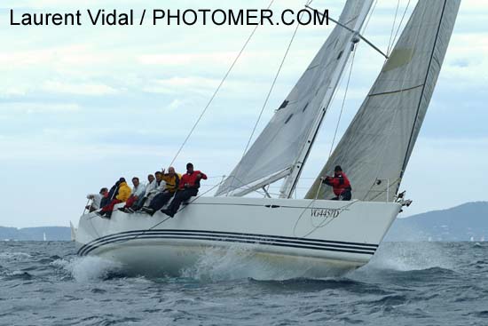 2005_1007_120712AA MAKICA ITA 15550