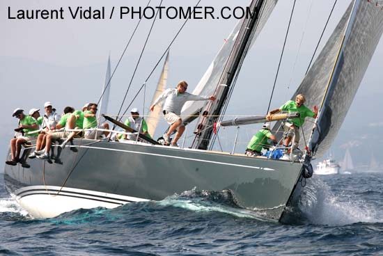 2006_1002_134830AA MONEYPENNY swan601 USA 61007